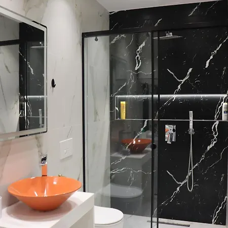 Tiranalake Luxury - Self Check-in شقة تيرانا