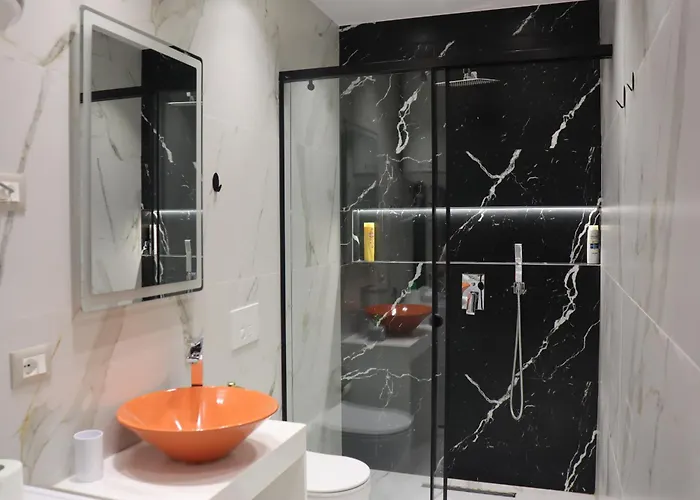 Tiranalake Luxury - Self Check-in Apartamento Tirana