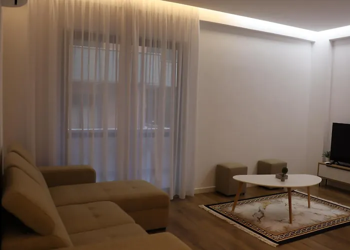 Lejlighed Tiranalake Luxury - Self Check-in *