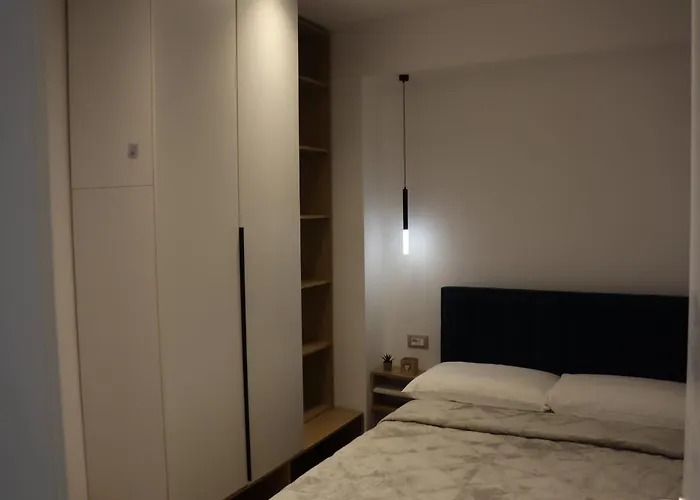 Tiranalake Luxury - Self Check-in Tirana