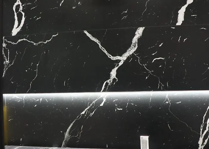 Lejlighed Tiranalake Luxury - Self Check-in Tirana